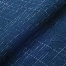 Load image into Gallery viewer, Japanese Indigo Kasuri Cotton Fabric – Komaka Midare Ikat Pattern – By the Yard
