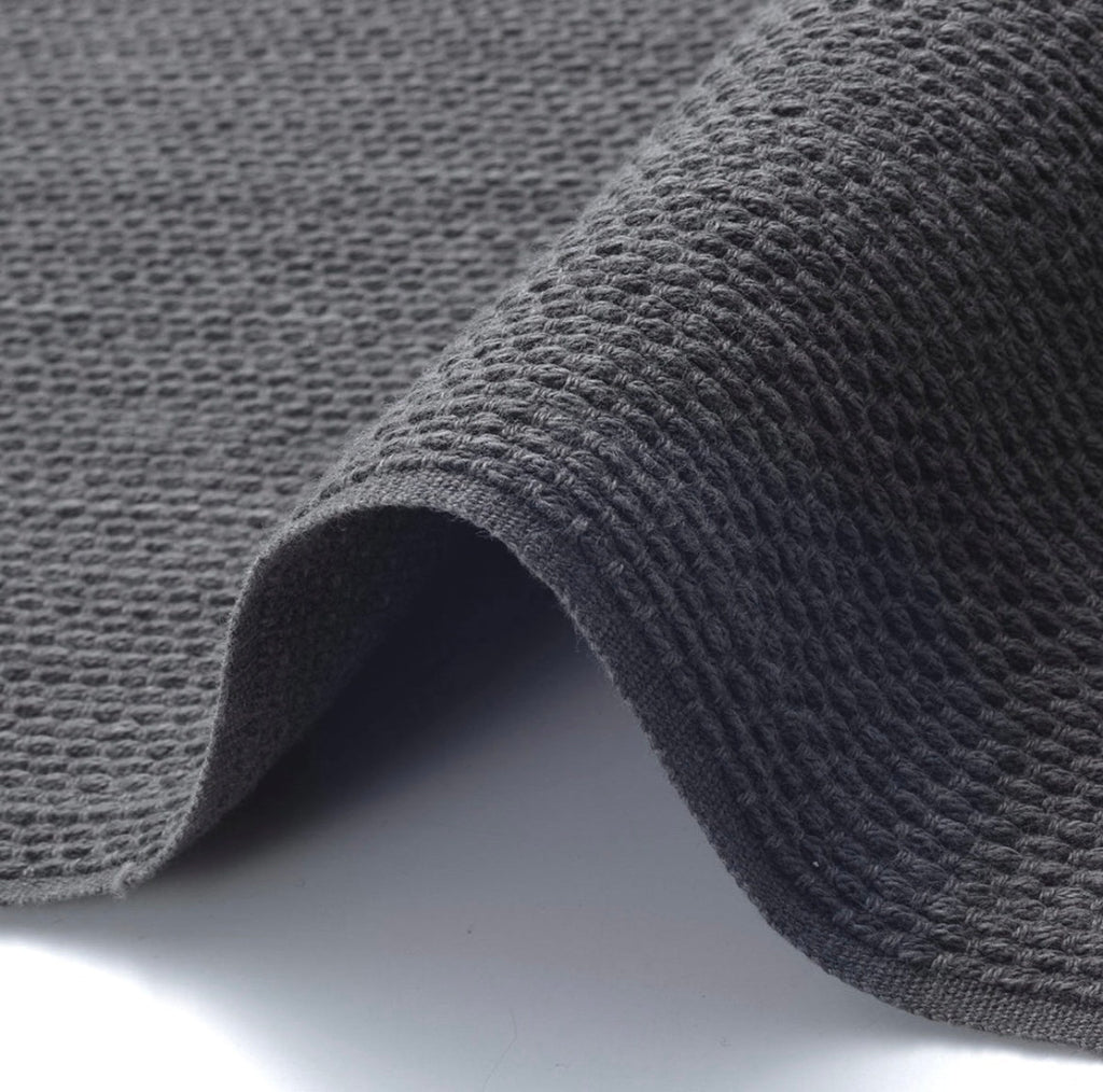 Japanese Sashiko Heavyweight Cotton fabric Indigo Charcoal – yard detail | BANSYO