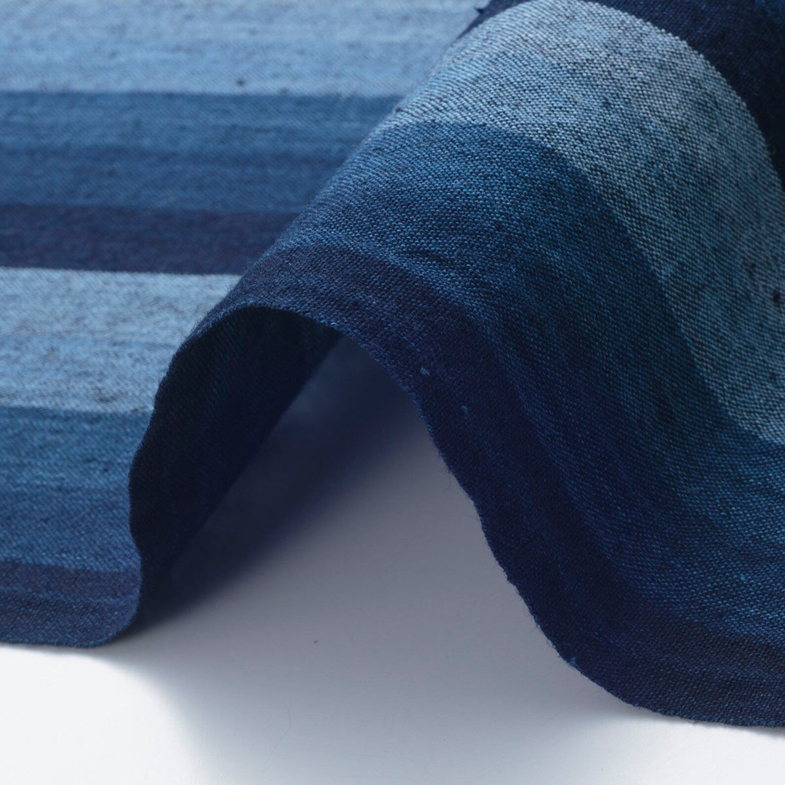 Japanese indigo fabric Futo-katsuo shima thick bonito stripes fabric detail | BANSYO