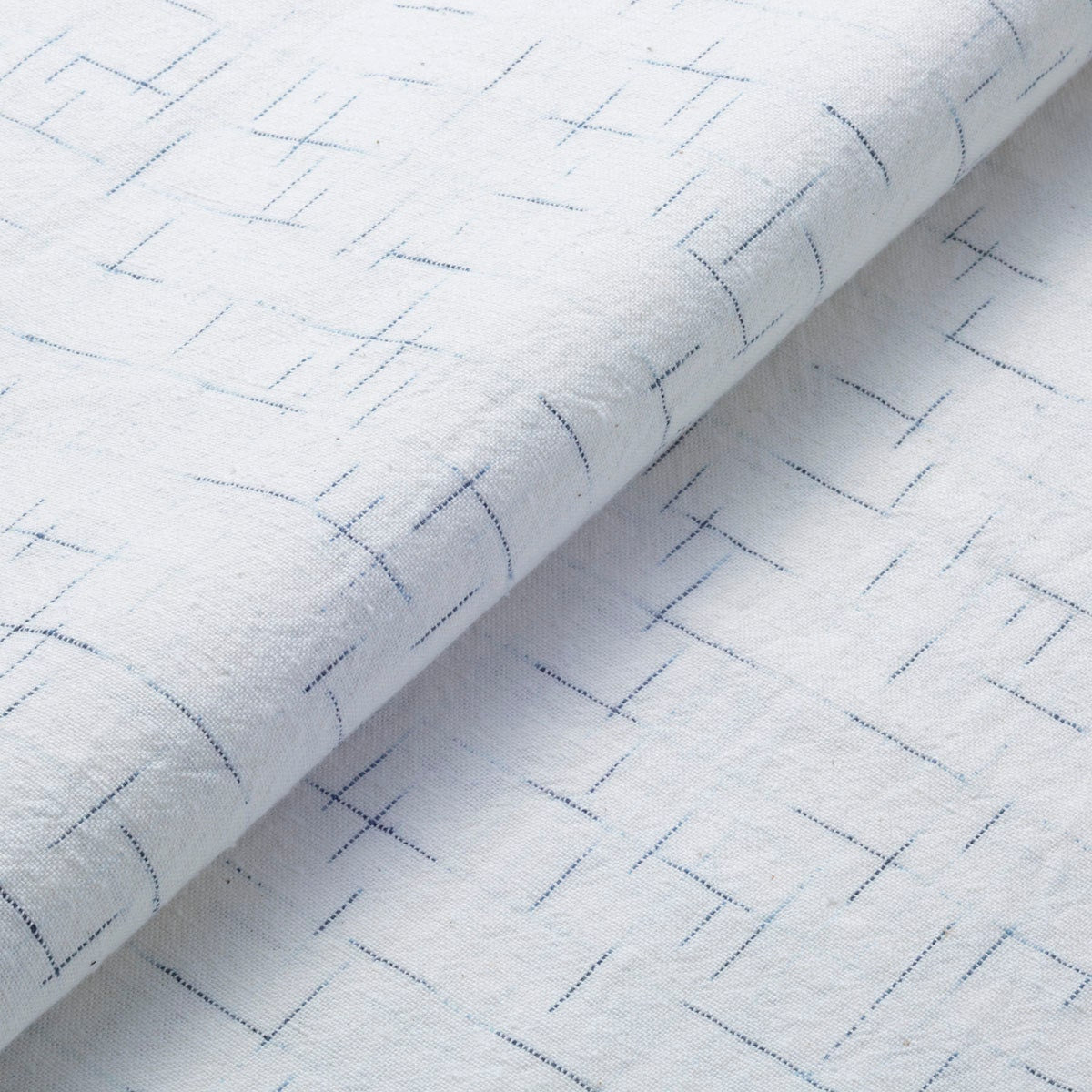 Japanese Indigo Cotton Kasuri Ikat Fabric 119cm Width – yard close up | BANSYO